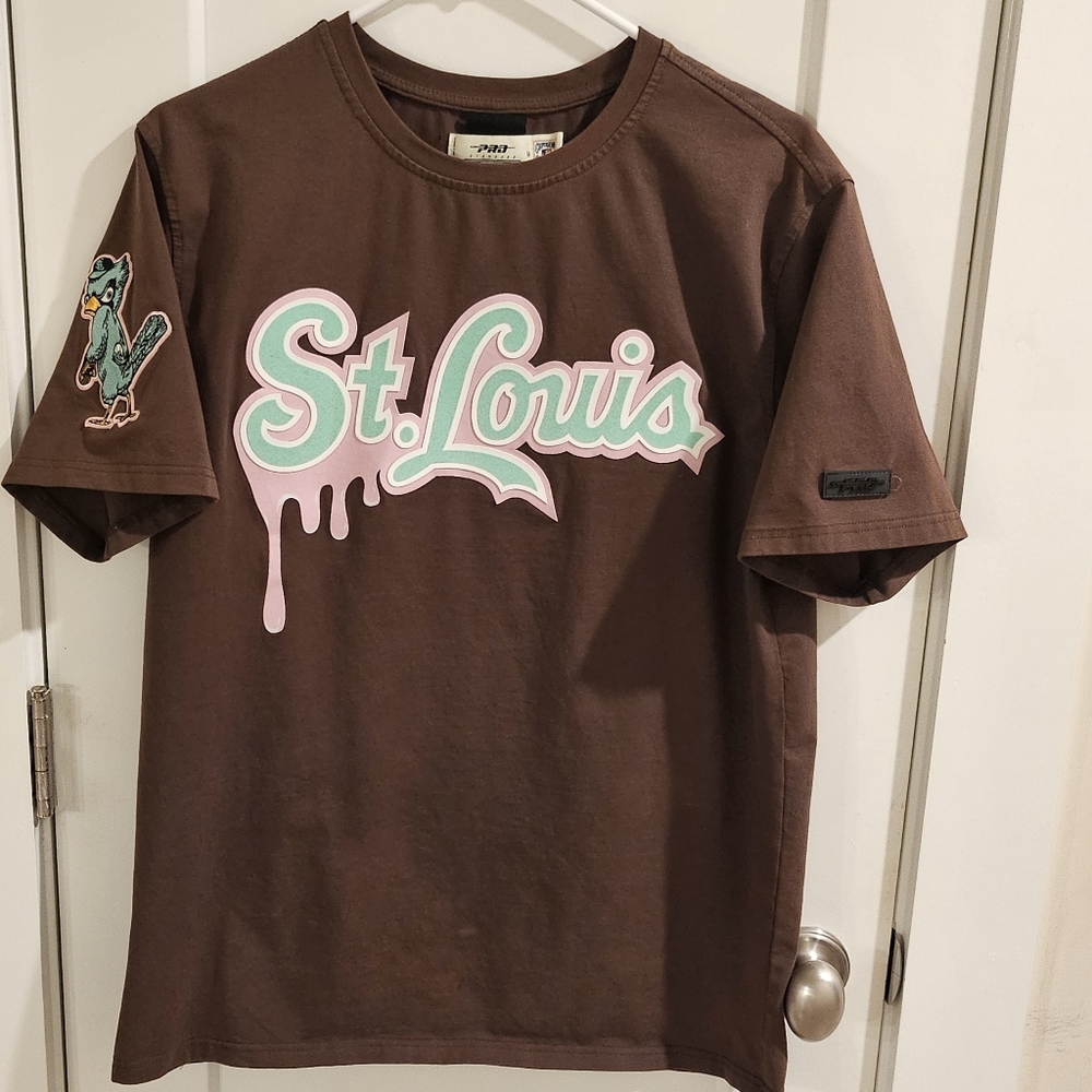 Pro Standard St. Louis Cardinals Short Sleeve T-Shirt  - Brown - Size Medium